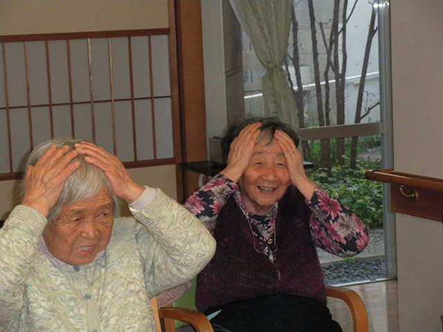 体を動かし元気よく