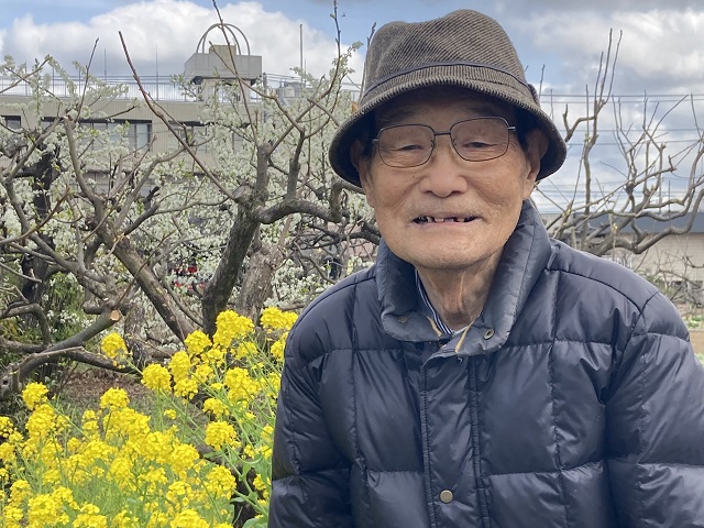 笑顔が最高！でも、時にはウトウト…