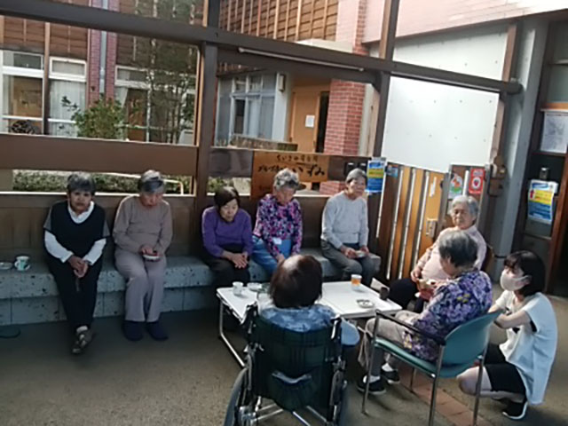お散歩・ゲーム・歌の会etc...