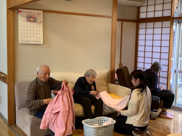 お仕事頑張ってます!