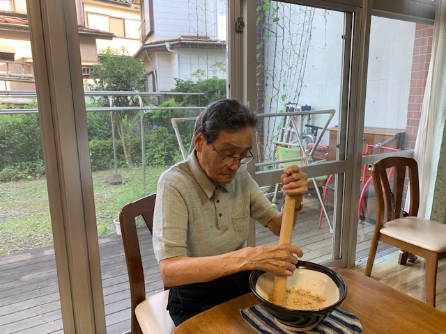 お仕事中