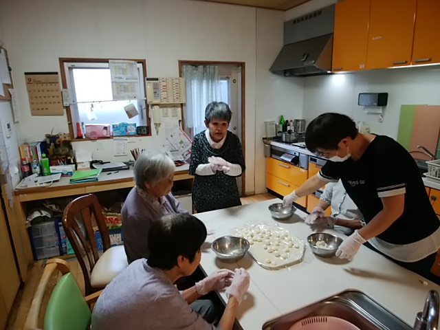 お仕事中